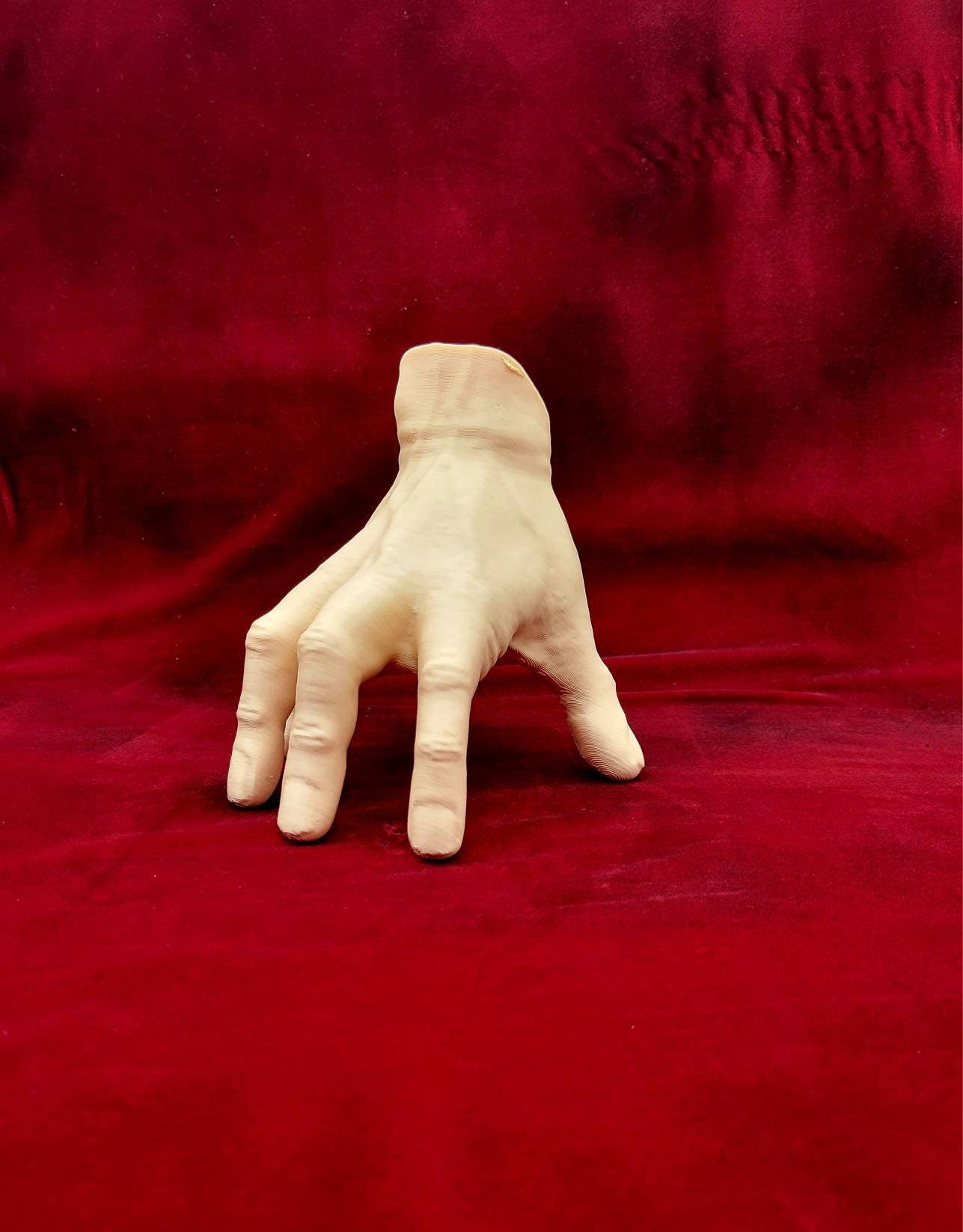 Adams Family Thing Ring Holder: Stick-On Display