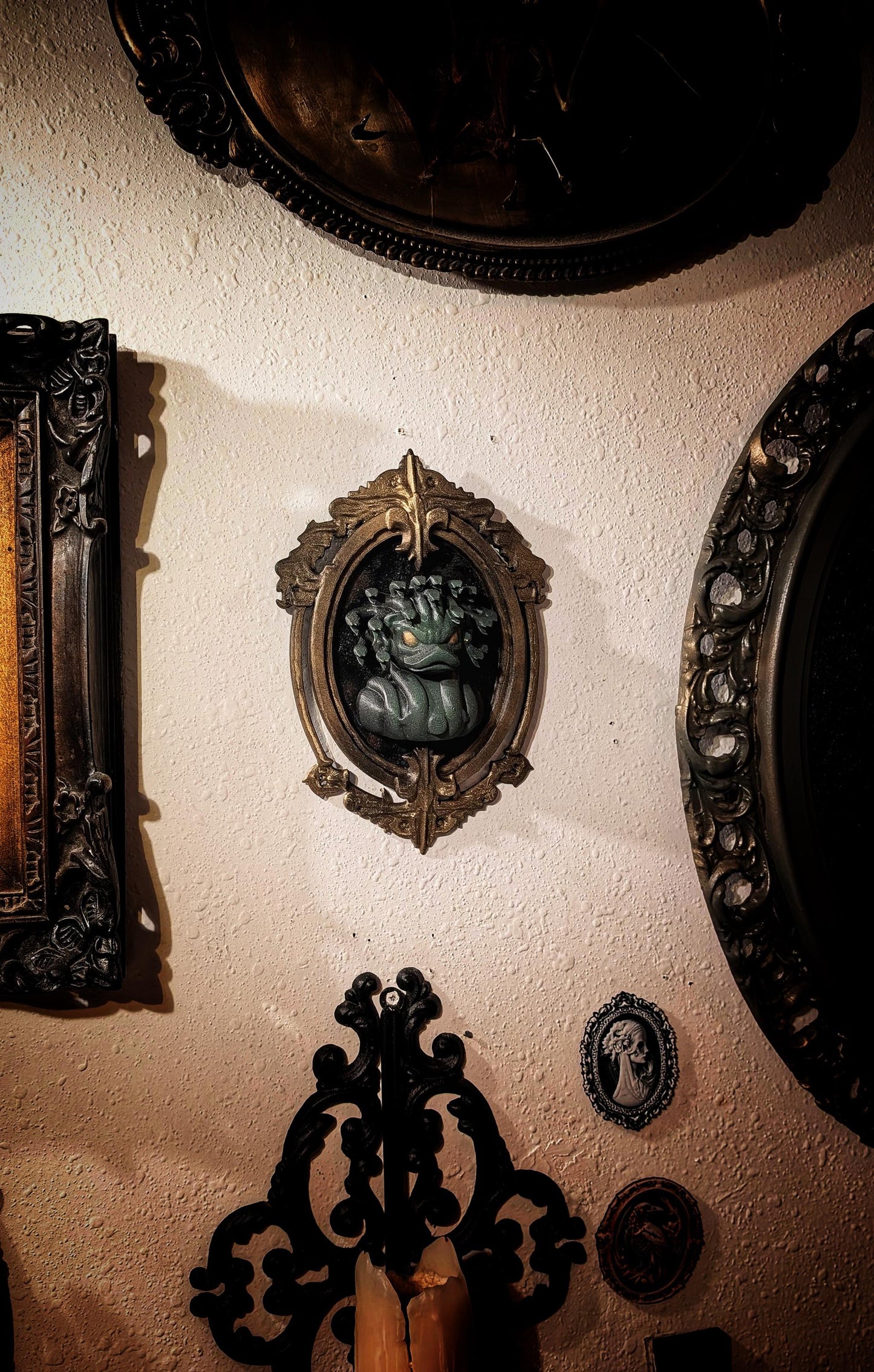 Medusa Duck don't give a Fu**k.